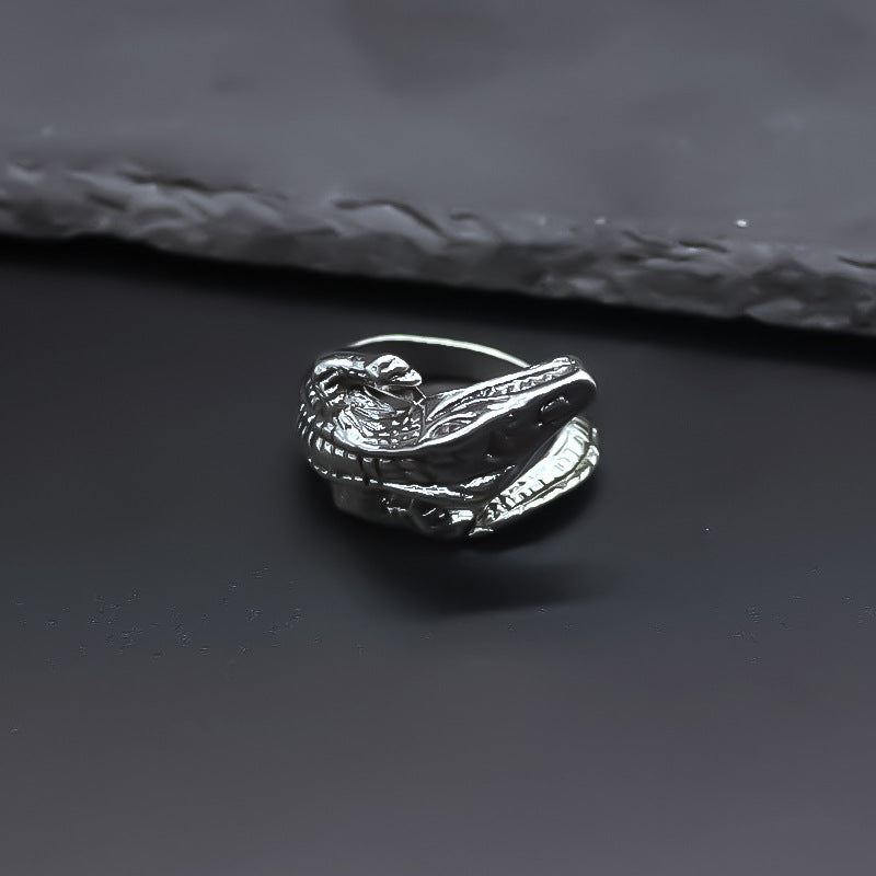 Punk exaggerated alloy men's ring, niche dark men's ring