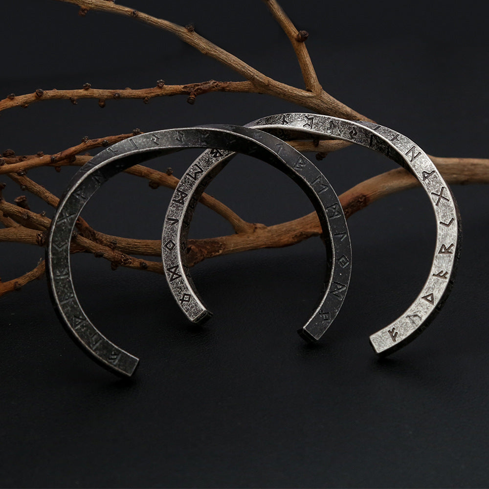 Viking retro letter stainless steel open mouth men's personalized titanium steel bracelet