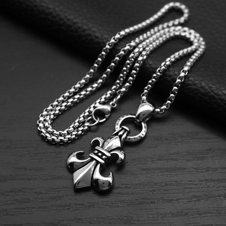 Noctforn Circle Chrome Hearts Necklace